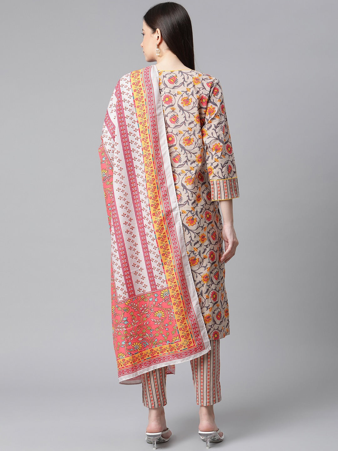 Jompers Women Grey & Peach Floral Pure Cotton Kurta with Trousers & Dupatta