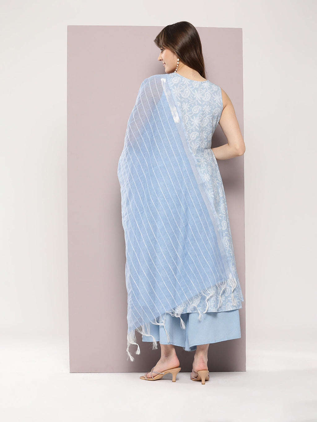 Jompers Women's Printed flared kurta palazzo dupatta set - Blue