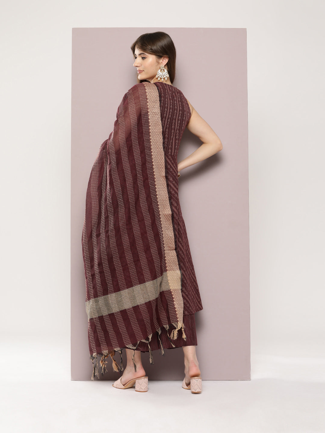 Jompers Women's Jacquard flared kurta palazzo dupatta set - Maroon