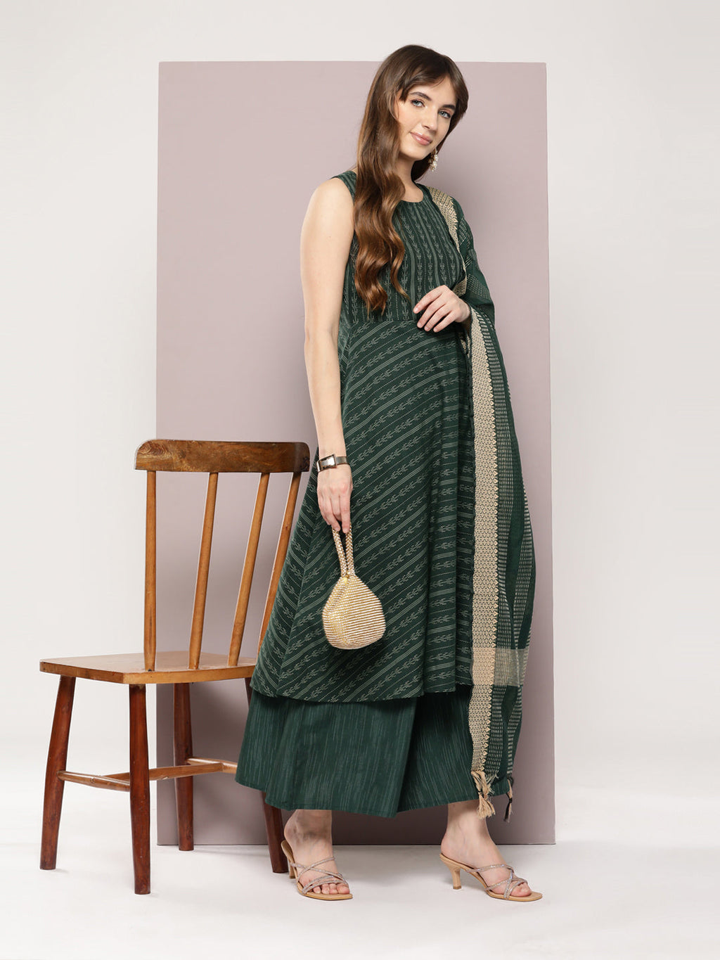 Jompers Women's Jacquard flared kurta palazzo dupatta set - Olive