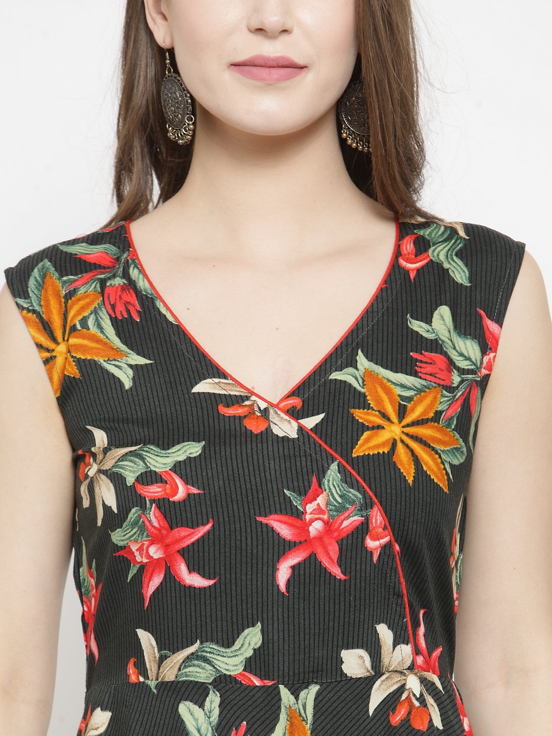 Jompers Women Black & Red Floral Printed Rayon A-Line Kurta - Distacart