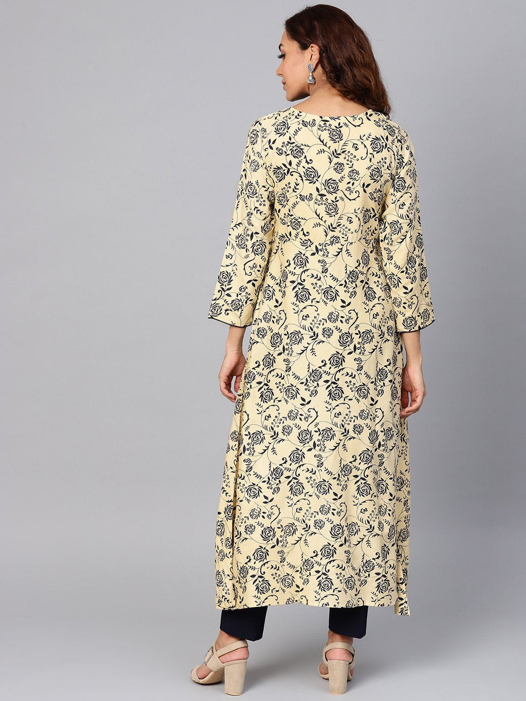 Jompers Women Cream-Coloured & Navy Blue Printed A-Line Kurta - Distacart