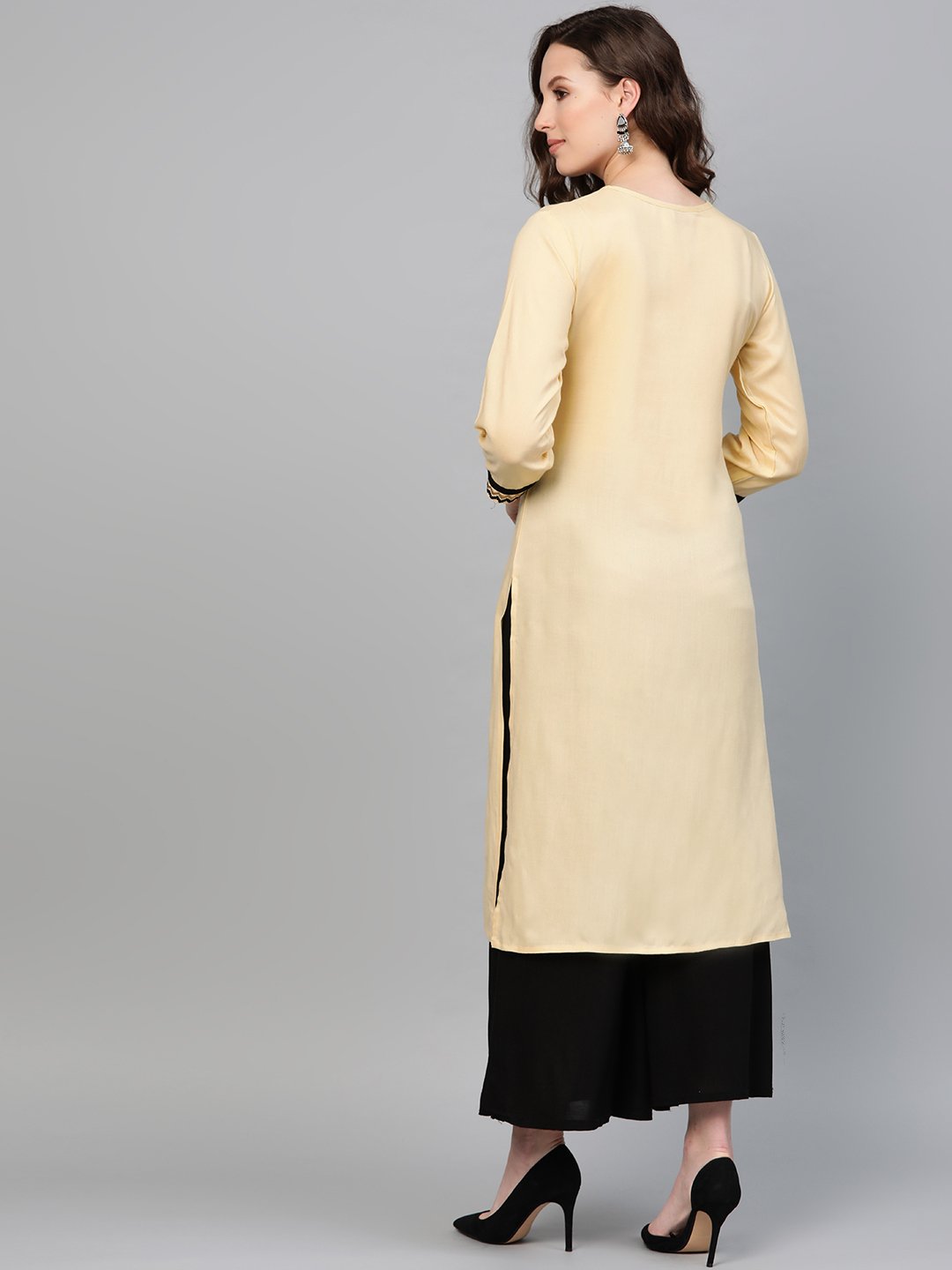 Jompers Women Cream-Coloured Yoke Design Straight Kurta - Distacart