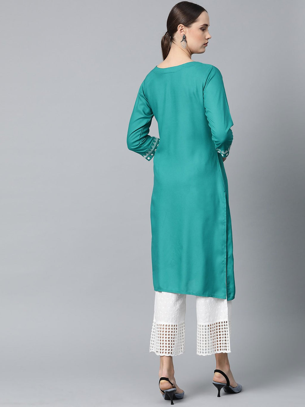 Jompers Women Rama Green Embroidered Straight Kurta - Distacart