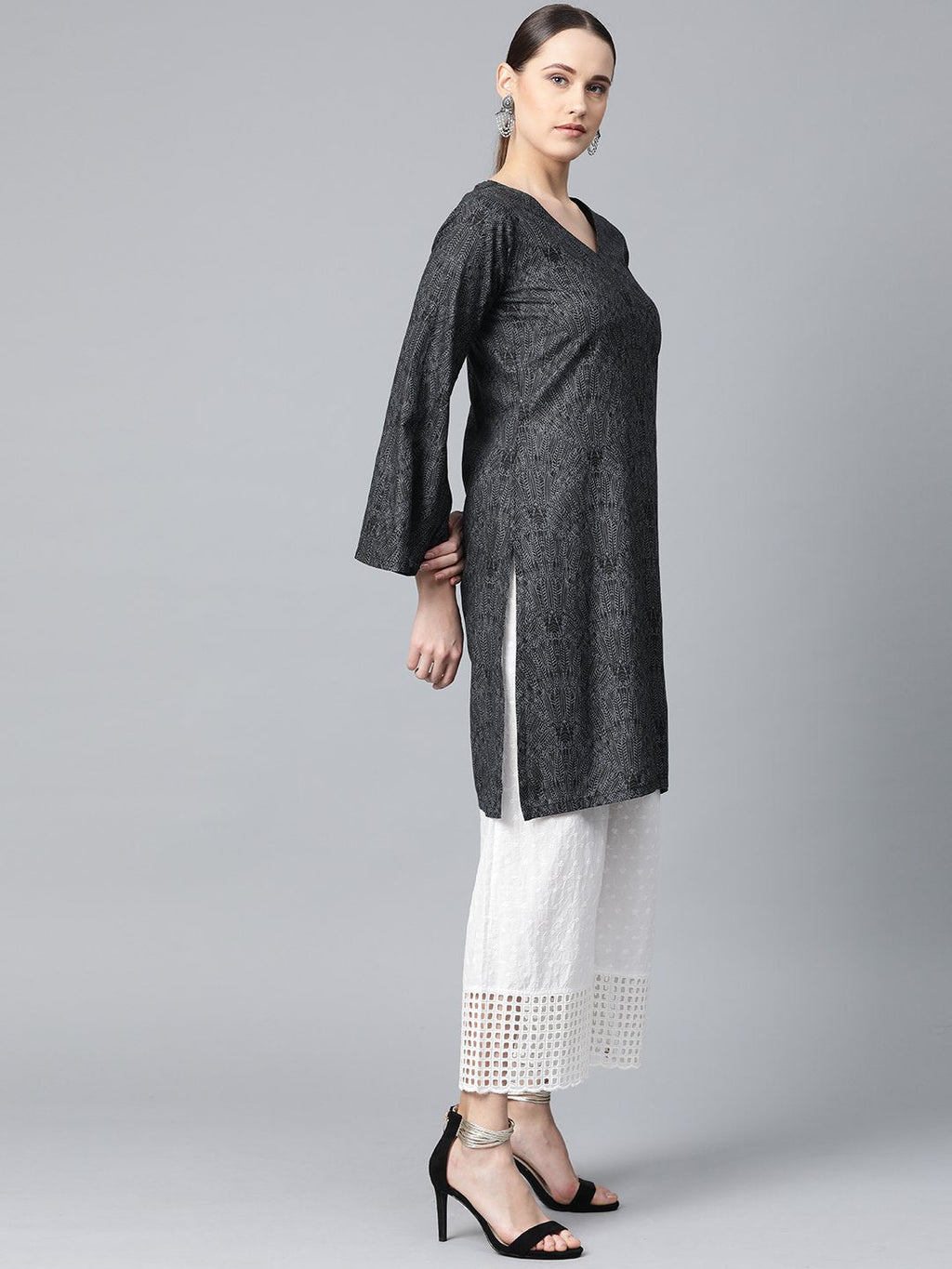 Jompers Women Charcoal Grey & Black Printed Straight Kurta - Distacart