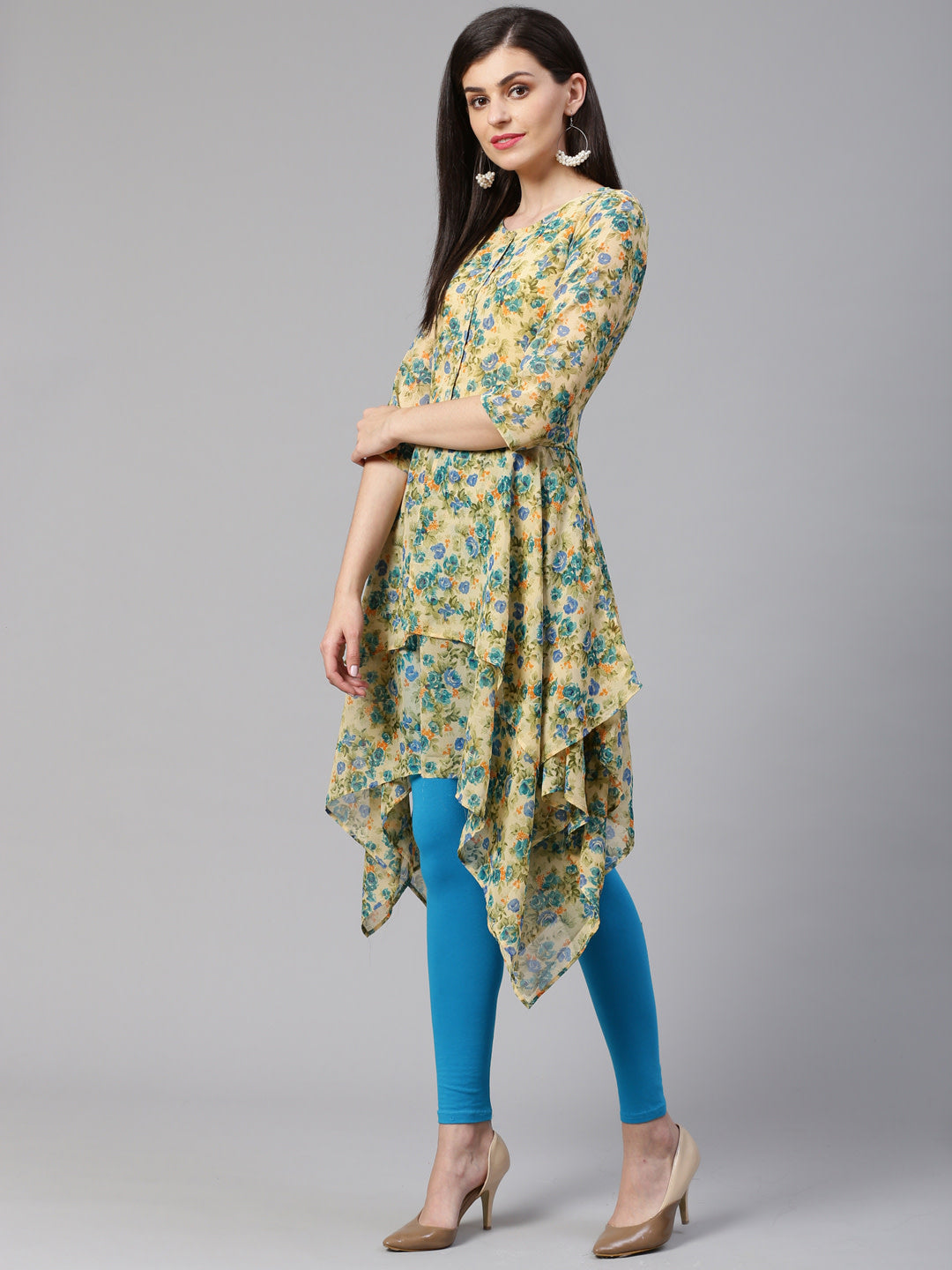 Jompers Women Beige & Blue Floral Printed A-Line Kurta - Distacart
