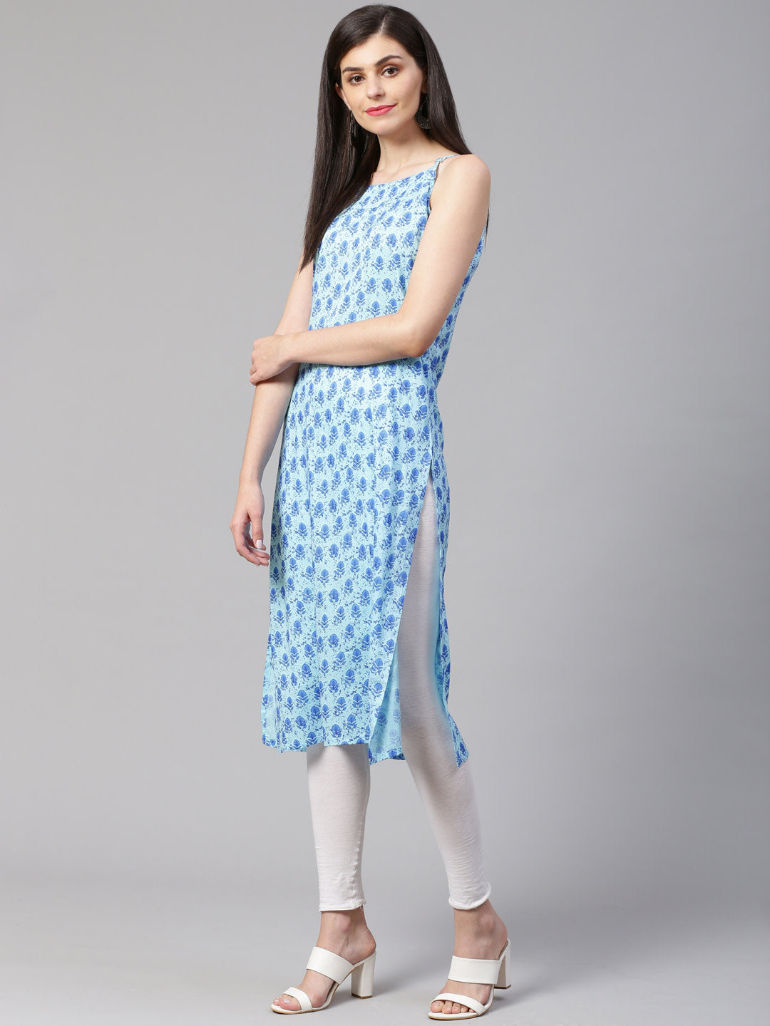 Jompers Women Blue Printed Straight Kurta - Distacart