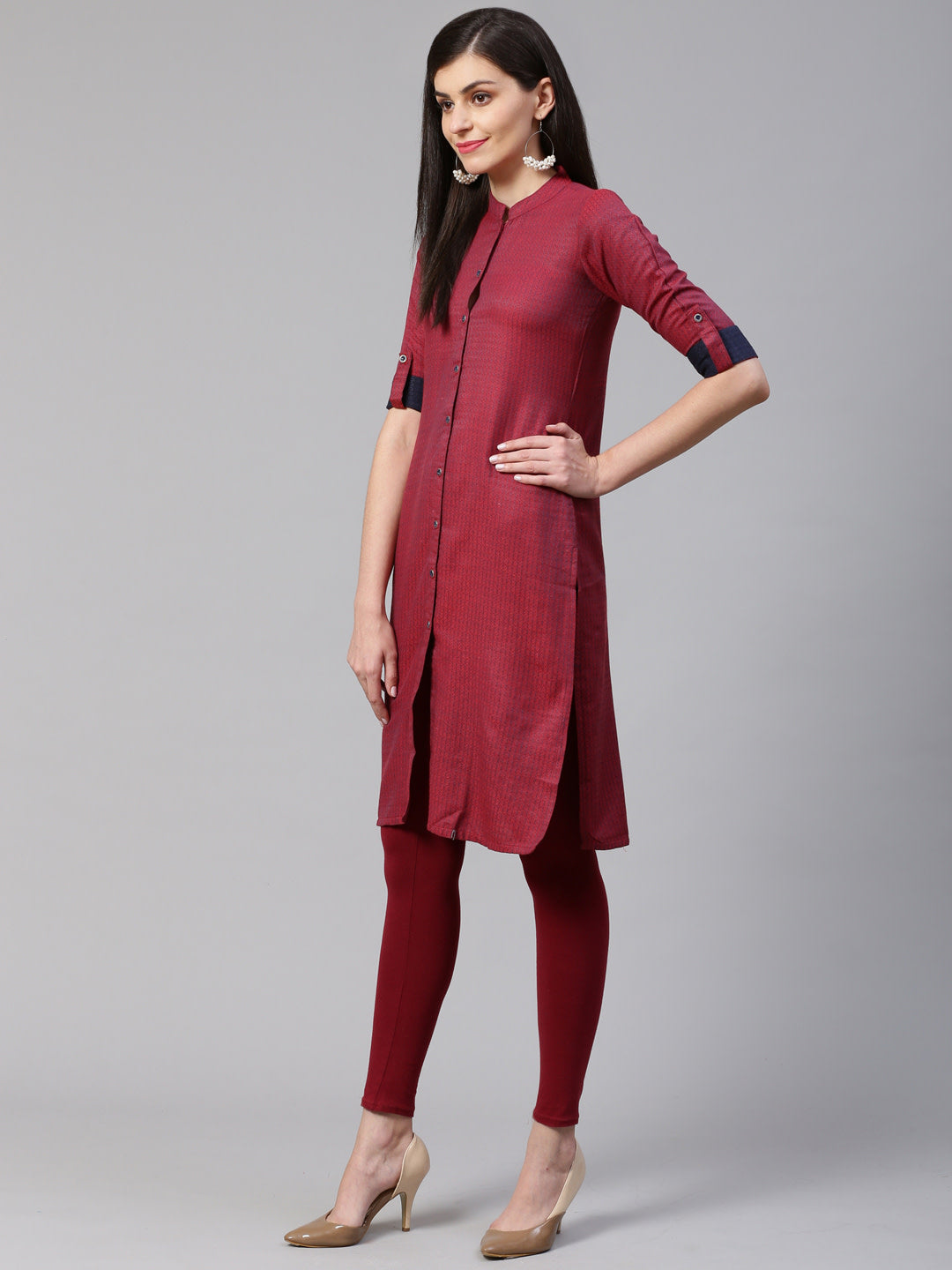 Jompers Women Maroon & Blue Jacquard Woven Design Straight Kurta - Distacart
