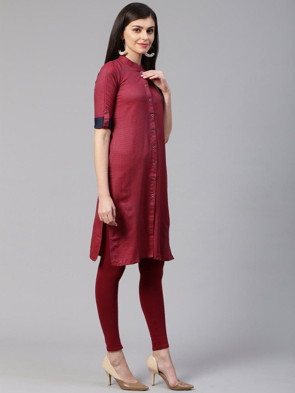 Jompers Women Maroon & Blue Jacquard Woven Design Straight Kurta - Distacart