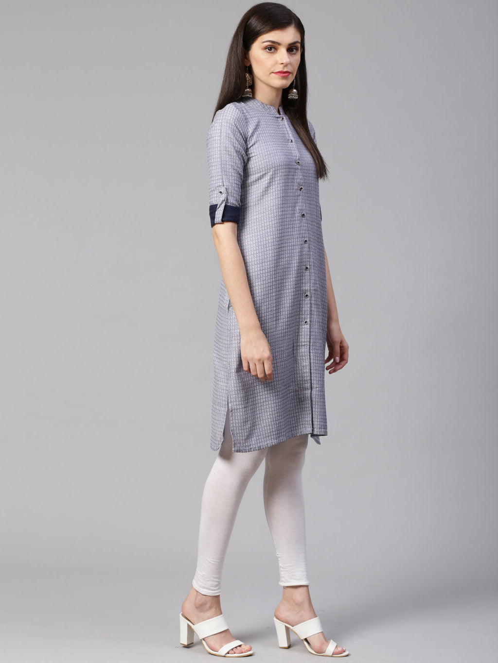Jompers Women Grey & Blue Jacquard Woven Design Straight Kurta - Distacart
