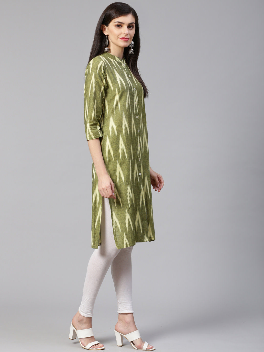 Jompers Women Green & Cream-Coloured Ikkat Woven Design Straight Kurta - Distacart