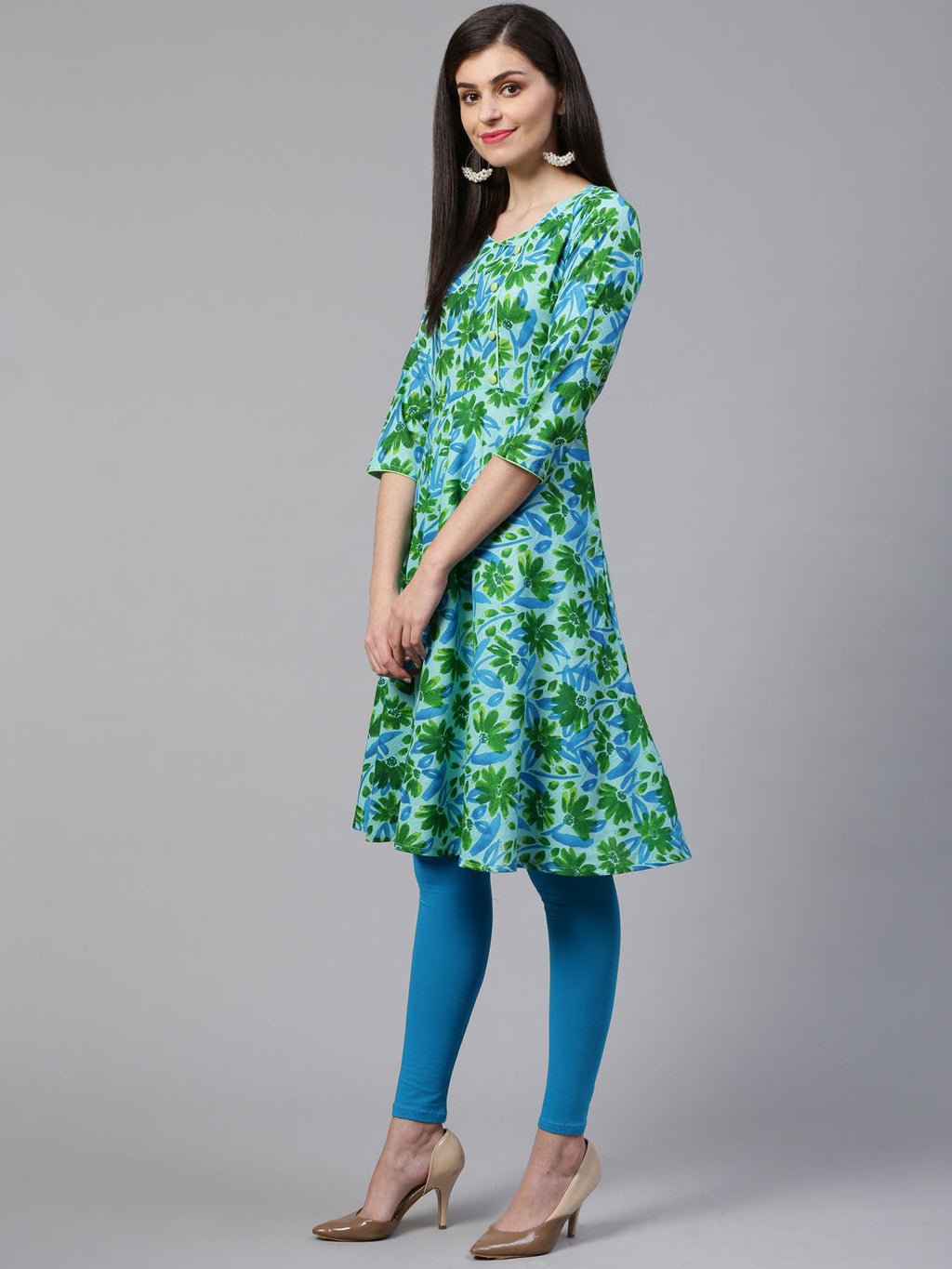 Jompers Women Blue & Green Floral Print Angrakha A-Line Kurta - Distacart