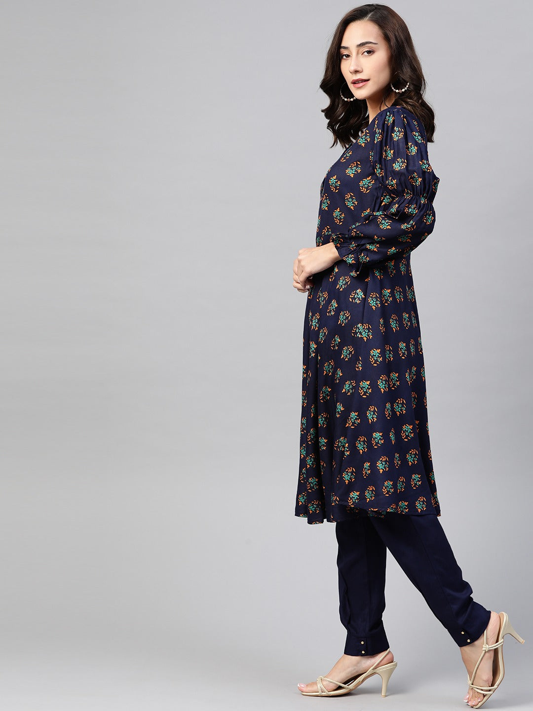 Jompers Women Navy & Mustard Yellow Floral Printed A-Line Kurta - Distacart