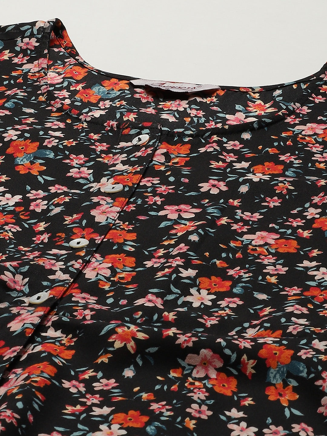 Jompers Women Black & Orange Floral Printed Floral Kurta (Black)