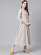 Jompers Women White & orange Floral Printed Floral Kurta