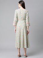 Jompers Women Green Floral printed A-Line kurta