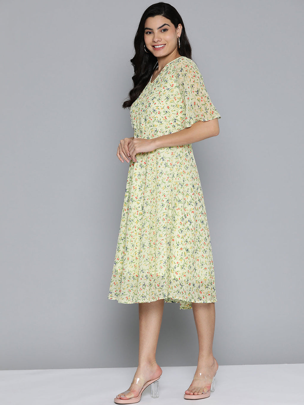 Jompers Women's Floarl print flared georgette dress - Off-White - Distacart