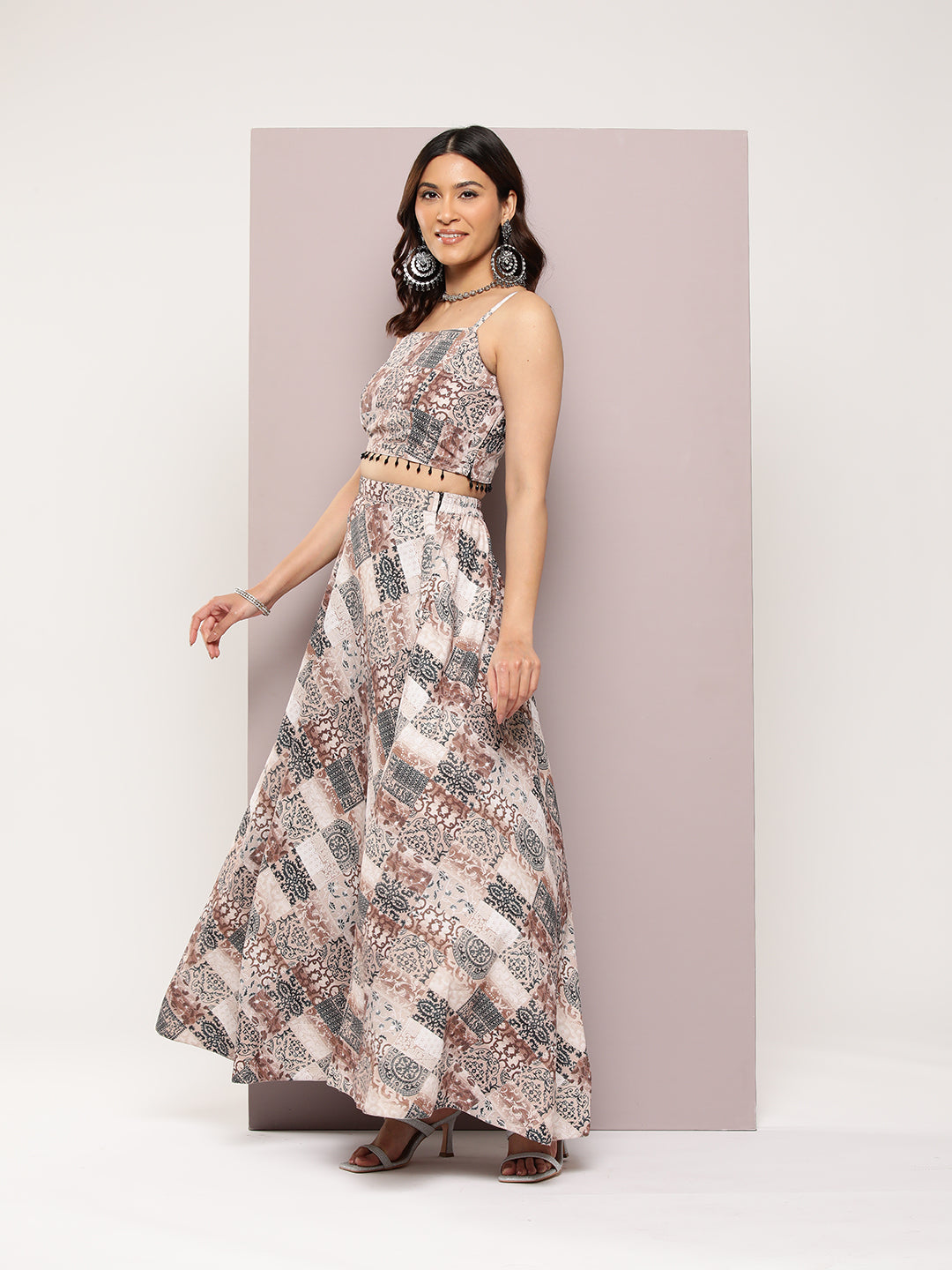 Jompers Women's Crystal Beads Work Printed Lehenga choli with dupatta - Brown