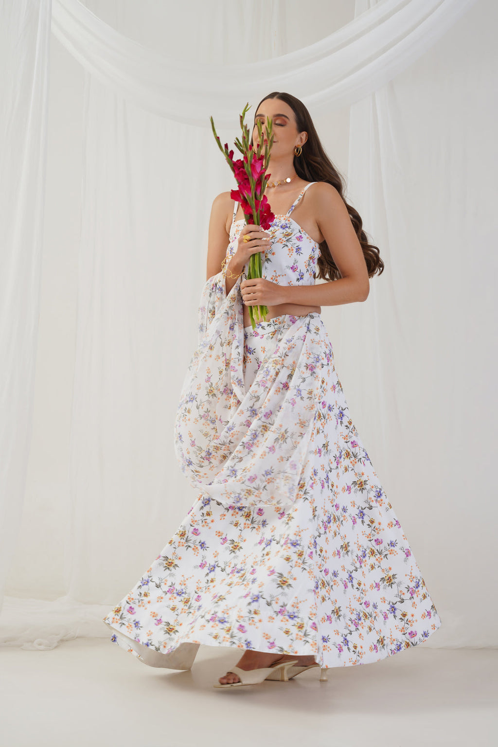 Jompers Women's White Printed Beads & Stones Ready to Wear Lehenga & Blouse With Dupatta