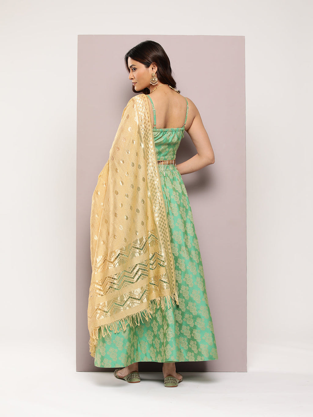 Jompers Women's Cutdana emblished Jacqard Lehenga Choli with dupatta - Green