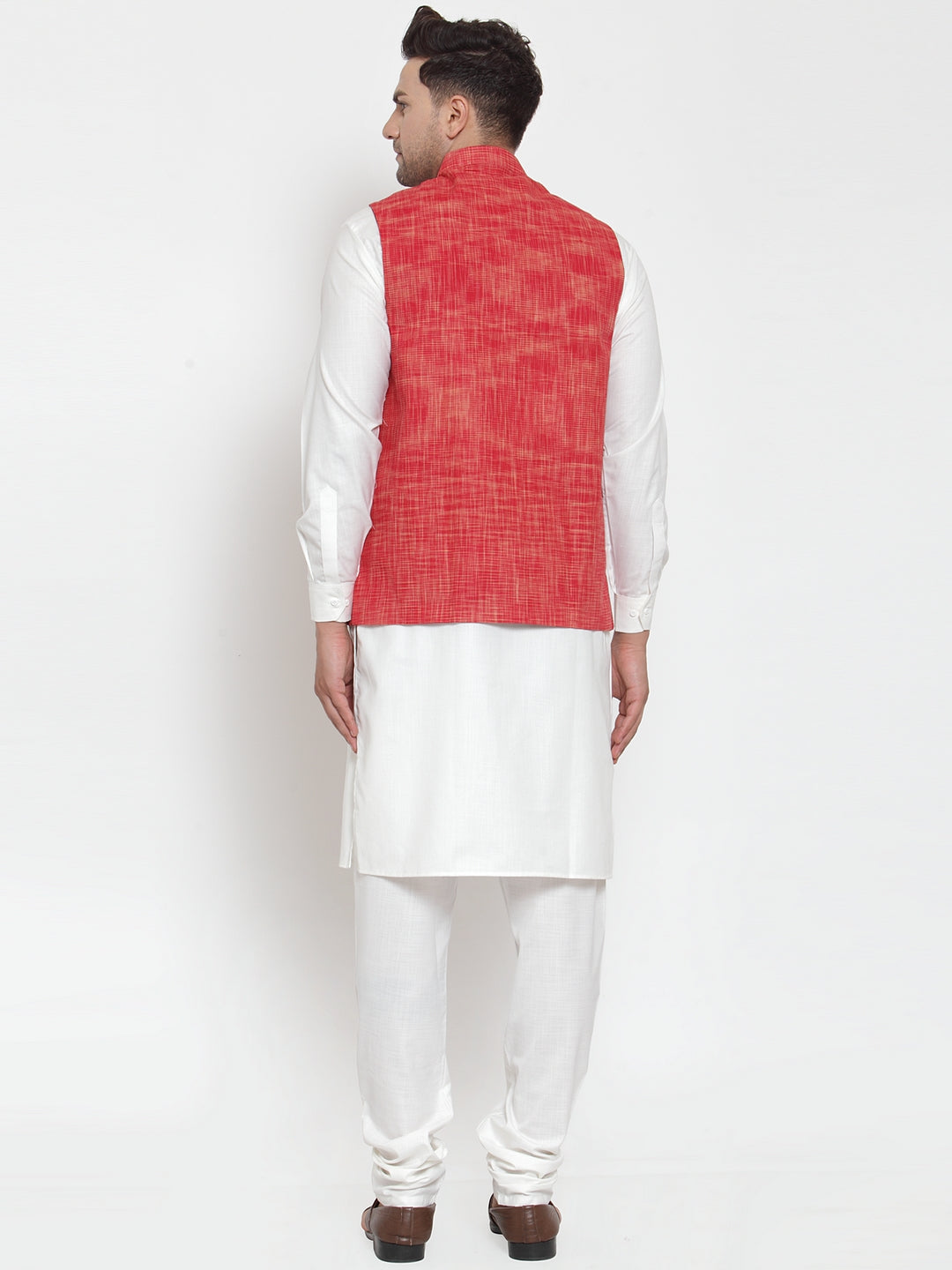 Jompers Men's White Solid Kurta with Pyjamas & Red Nehru Jacket - Distacart
