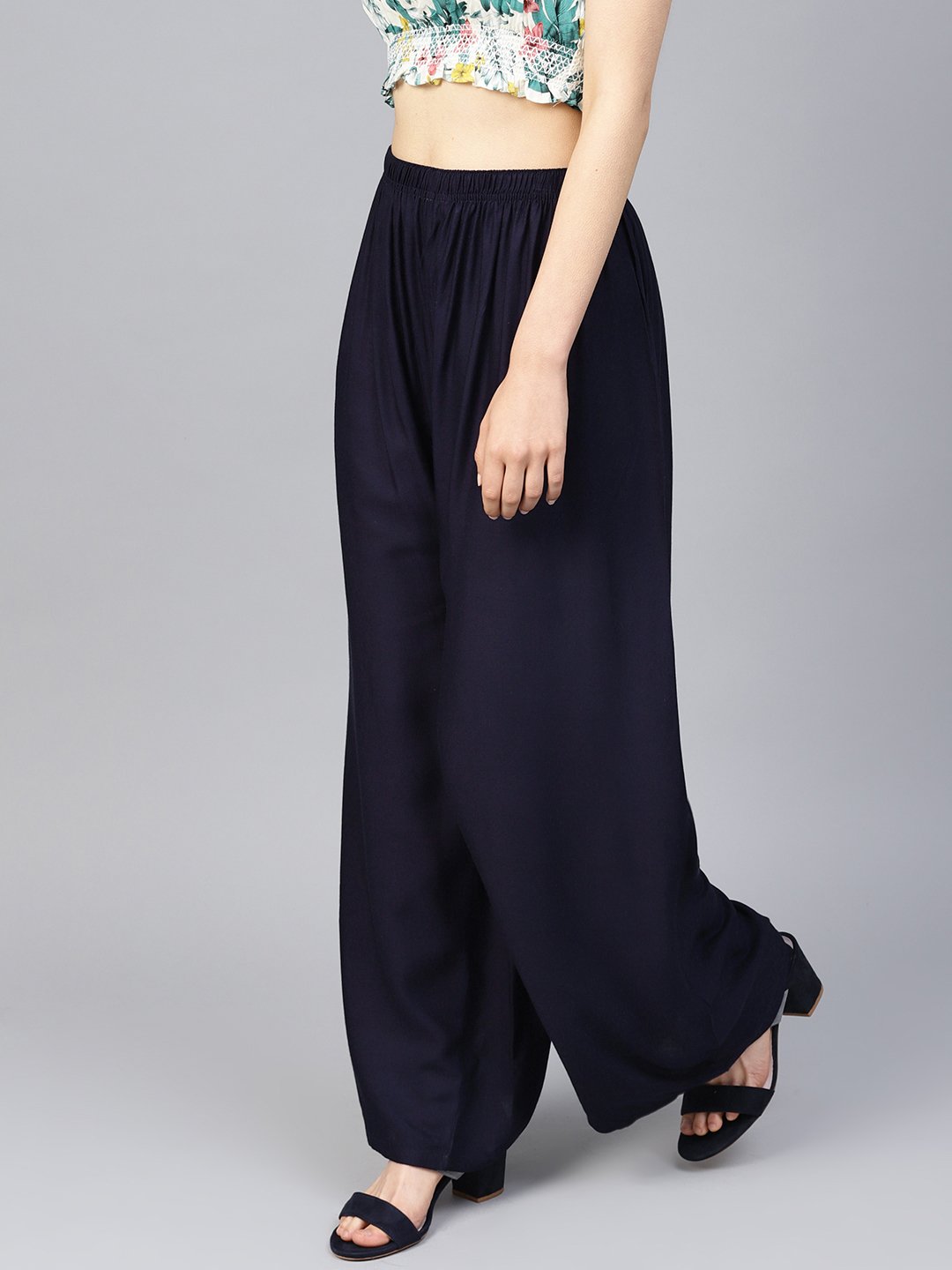 Jompers Women Navy-Blue Solid Straight Palazzos - Distacart