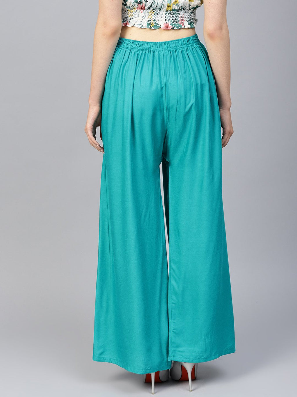 Jompers Women Rama-Green Solid Straight Palazzos - Distacart