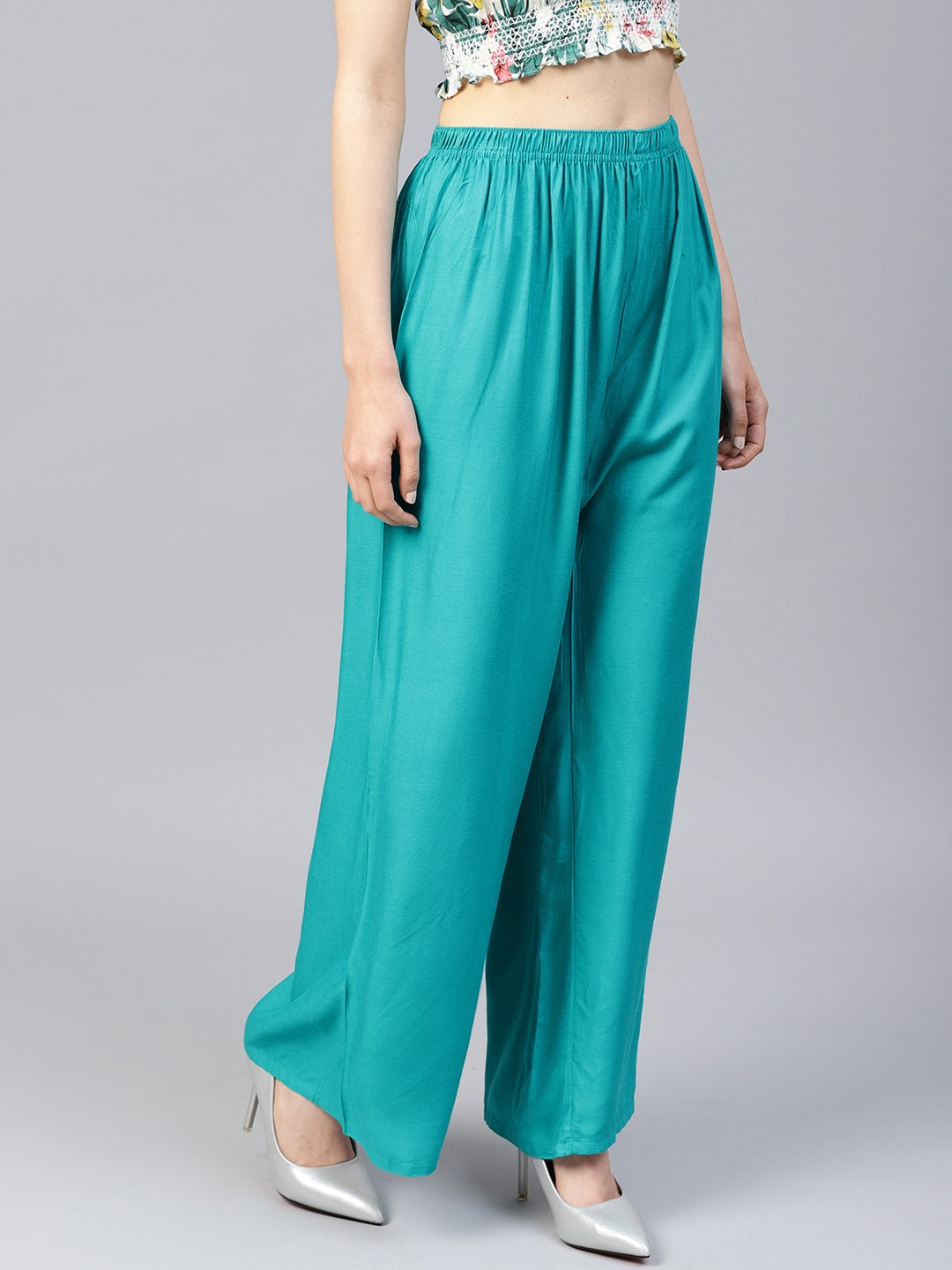 Jompers Women Rama-Green Solid Straight Palazzos - Distacart