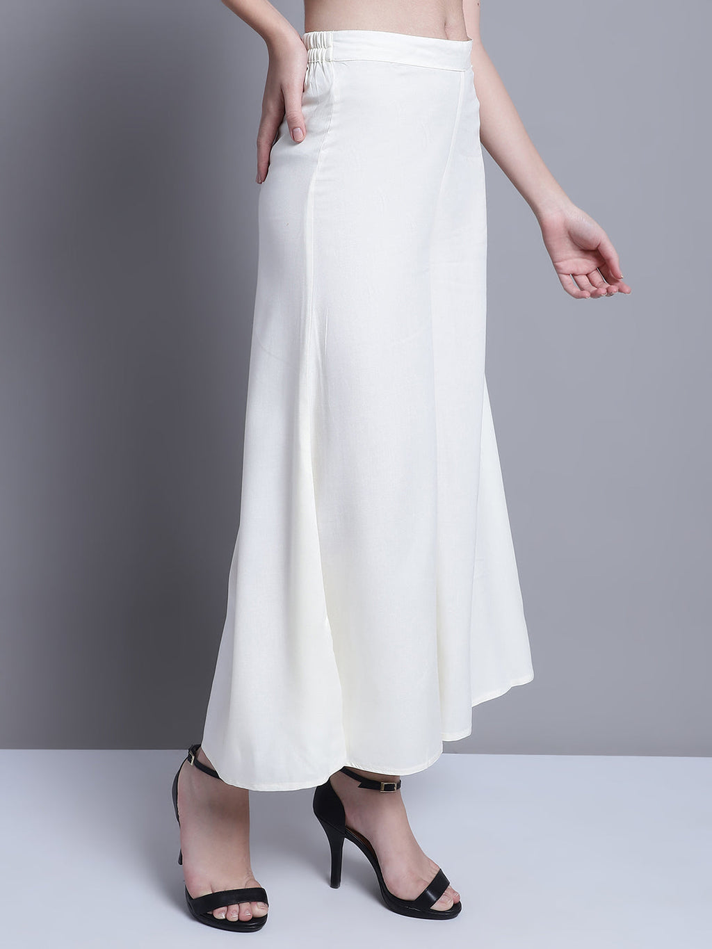 Jompers Women's Off-White Straight Partially Elasticated Palazzo
