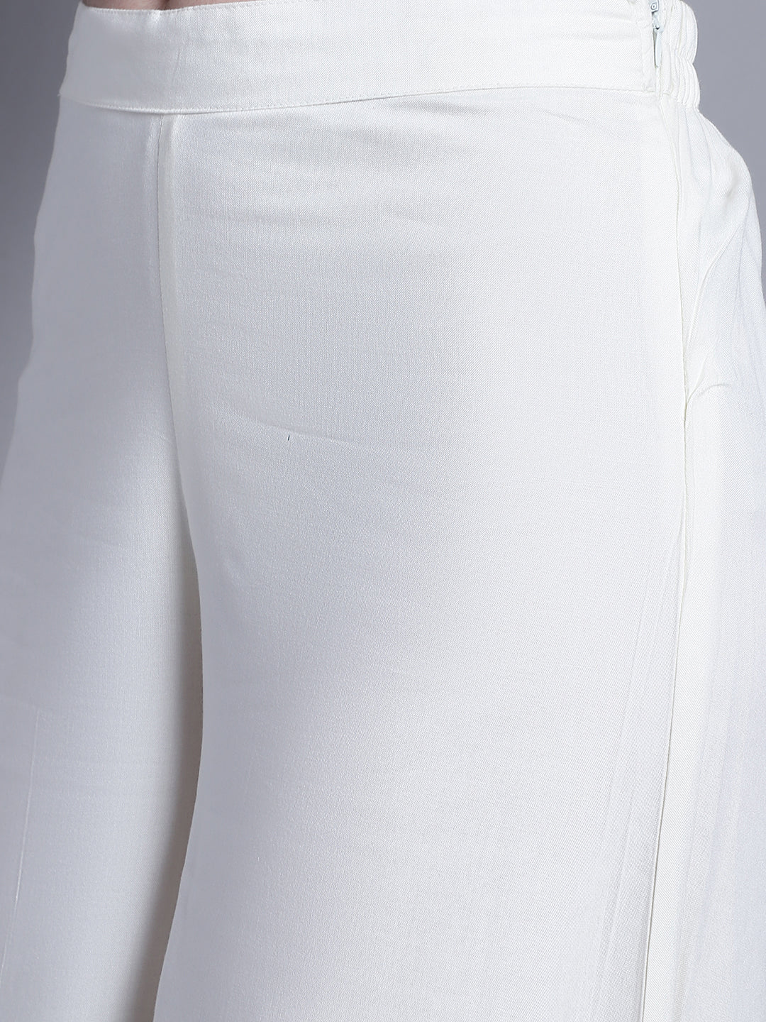 Jompers Women's Off-White Straight Partially Elasticated Palazzo
