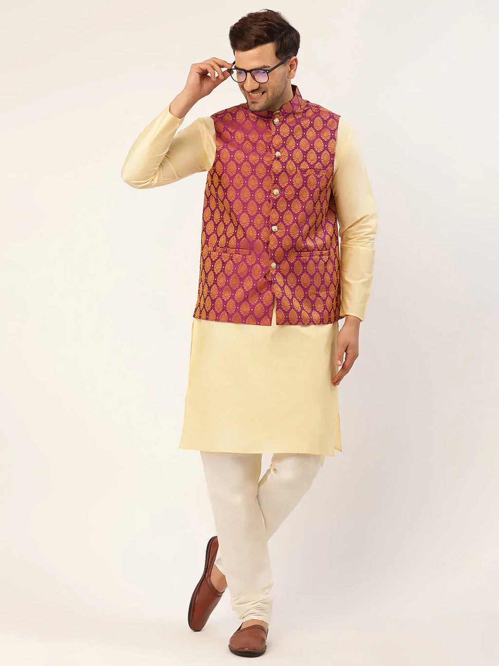 Jompers Men's Pink Self-Designed Waistcoat