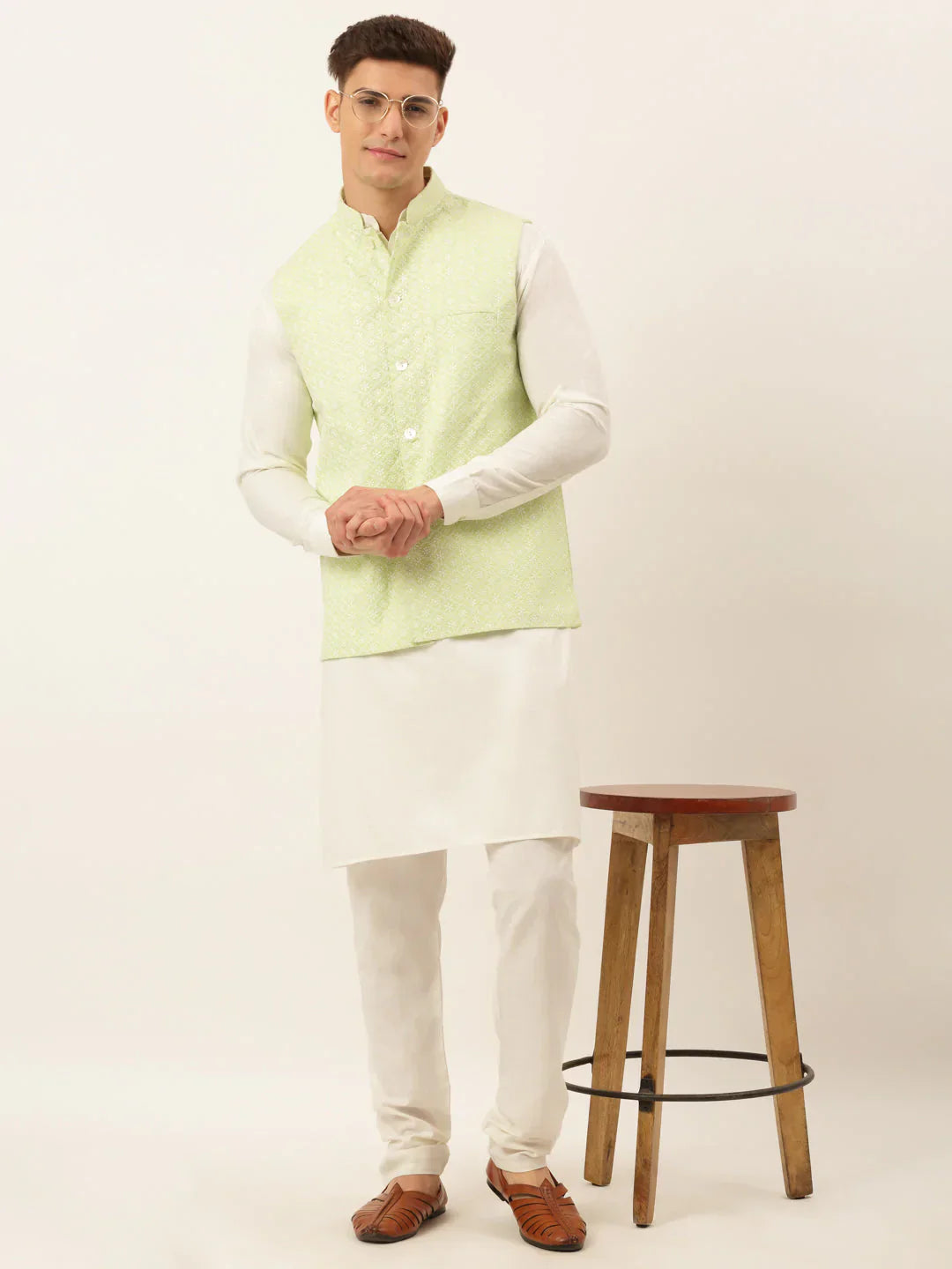 Jompers Men's Green Embroidered Nehru Jackets