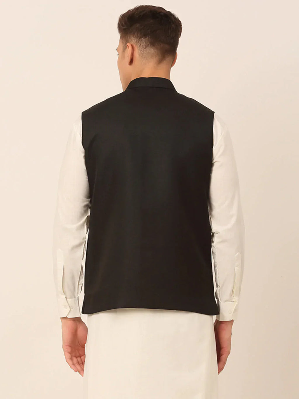 Jompers Men's Black Solid Woven Sleeveless Nehru Jackets