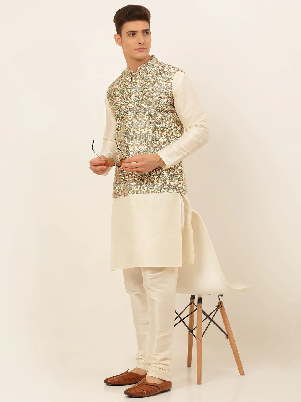 Jompers Men's Grey Embroidered Nehru Jacket