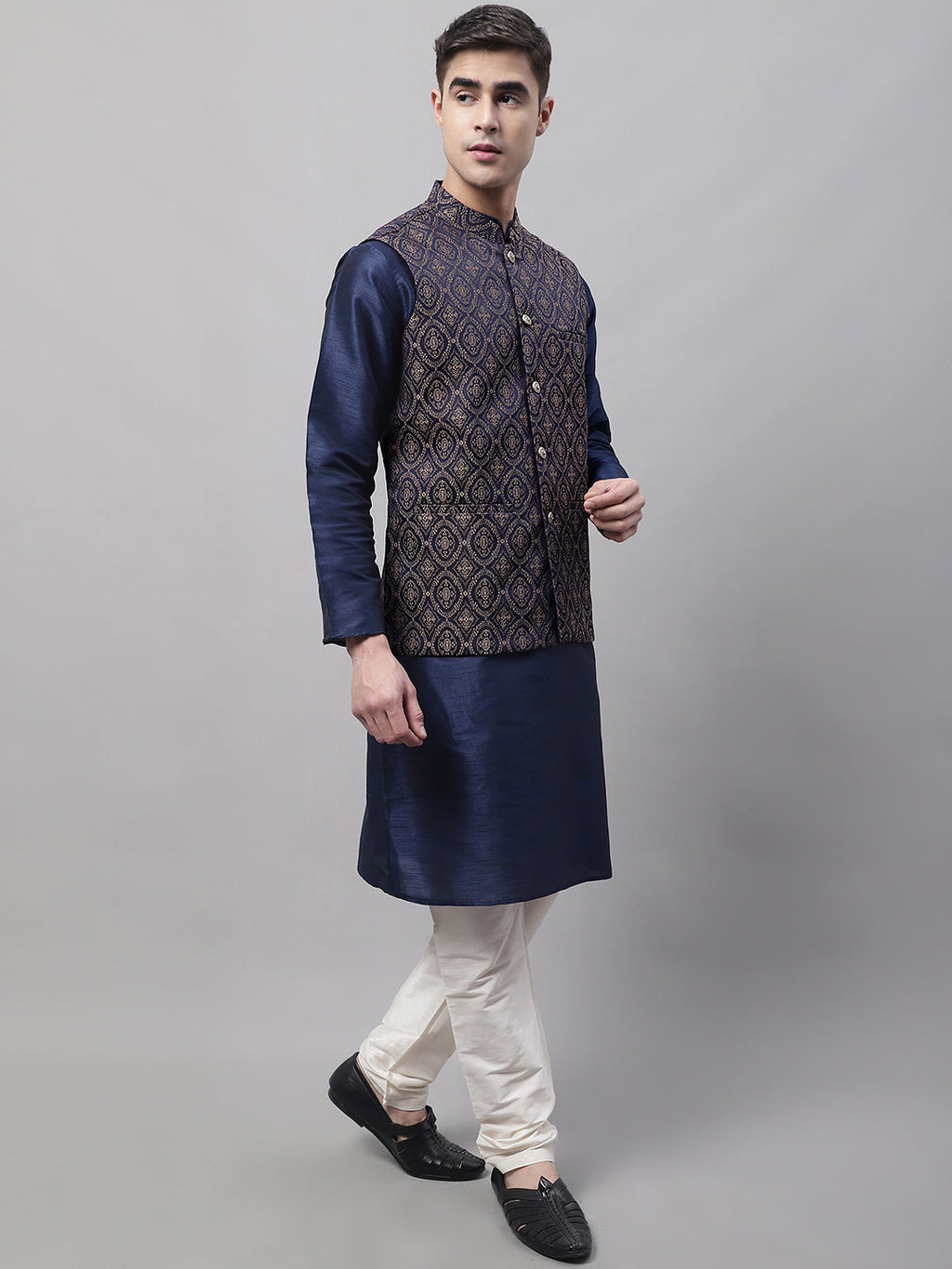 Jompers Men's Navy Blue and Brown Woven Design Waistcoats