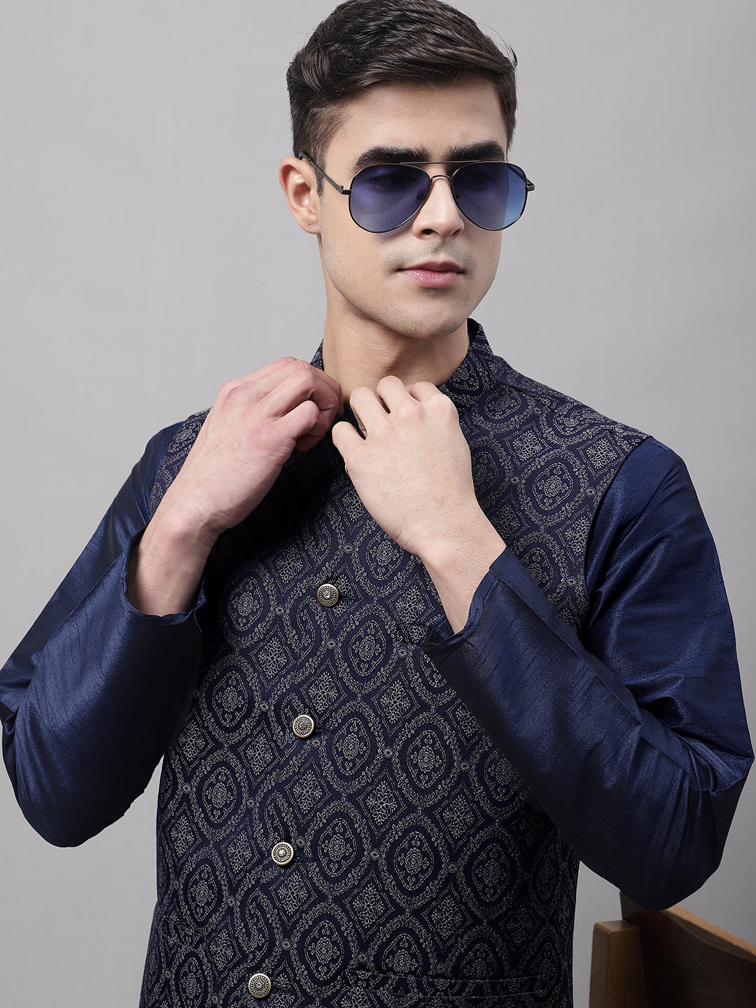 Jompers Men's Navy Blue and Silver Woven Design Waistcoats