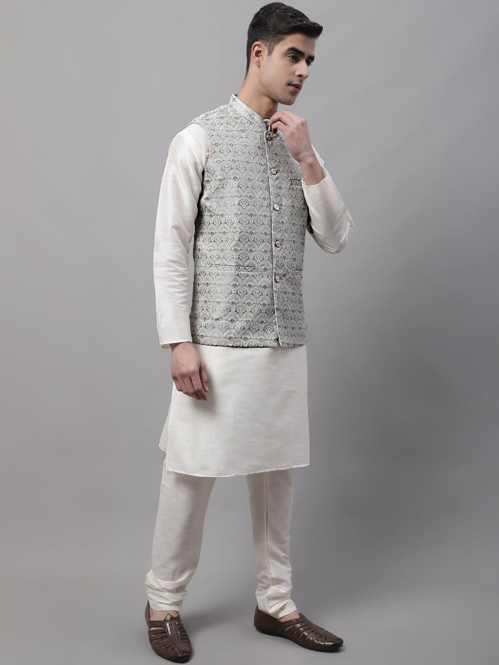 Jompers Men's Grey and White Woven Design Waistcoats