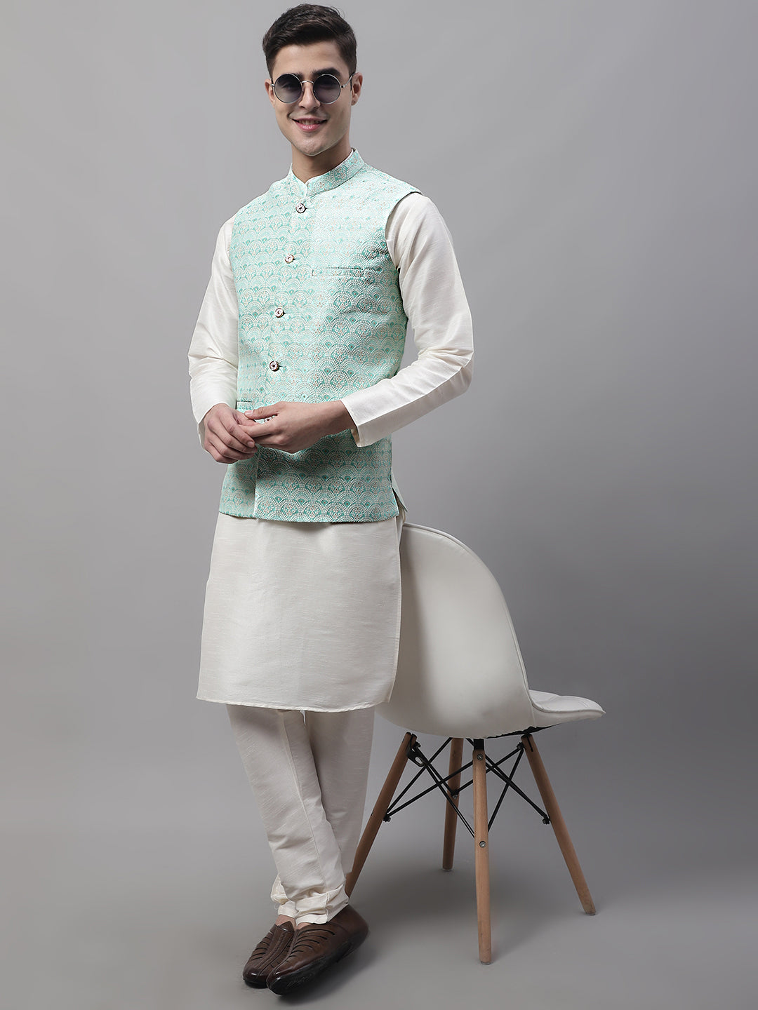 Jompers Men's Sky Blue and White Woven Design Waistcoats