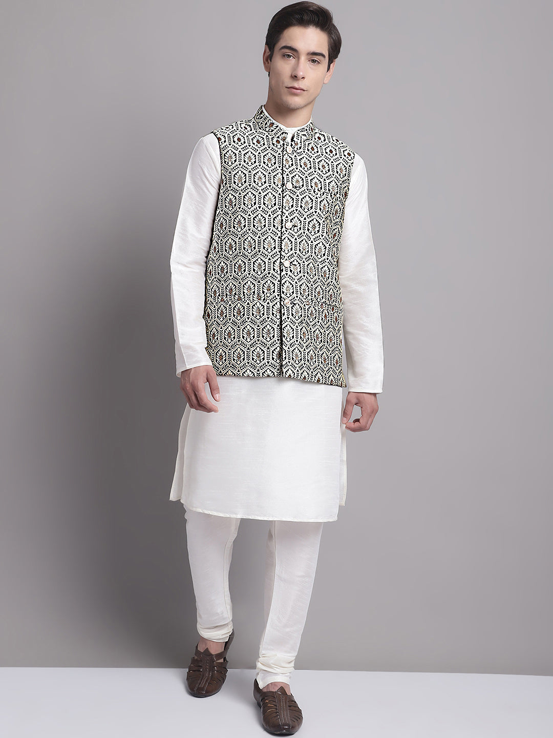 Jompers Men's Black and Silver Woven Design Nehru Jacket
