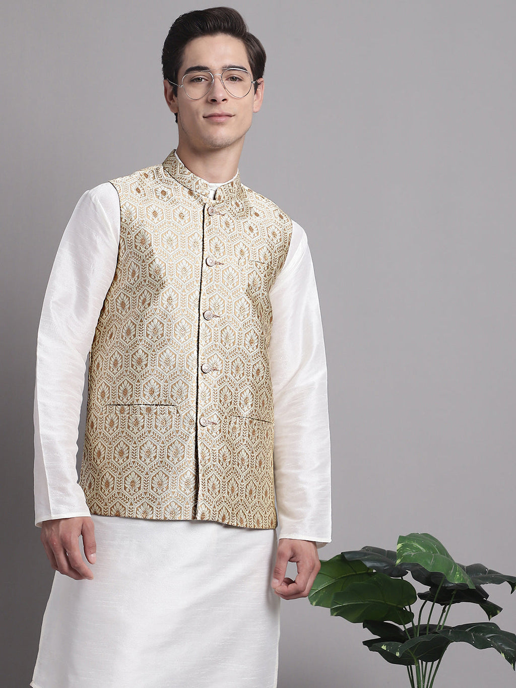 Jompers Men's Cream Woven Design Nehru Jacket