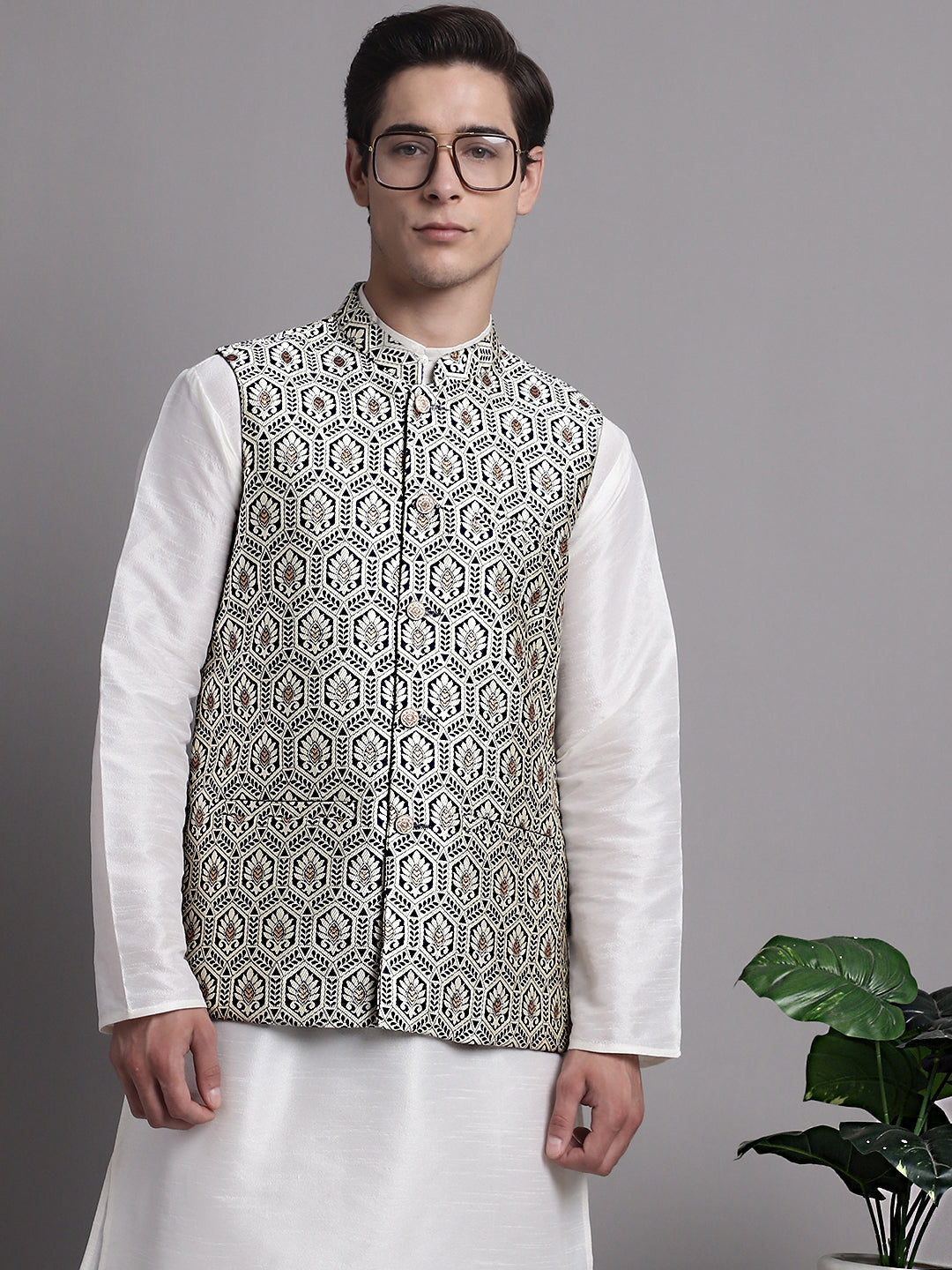 Jompers Men's Navy Blue and Silver Woven Design Nehru Jacket