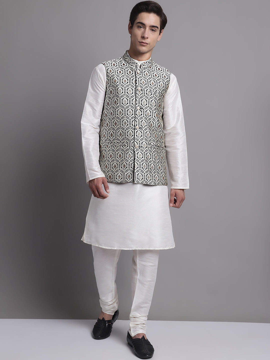 Jompers Men's Navy Blue and Silver Woven Design Nehru Jacket