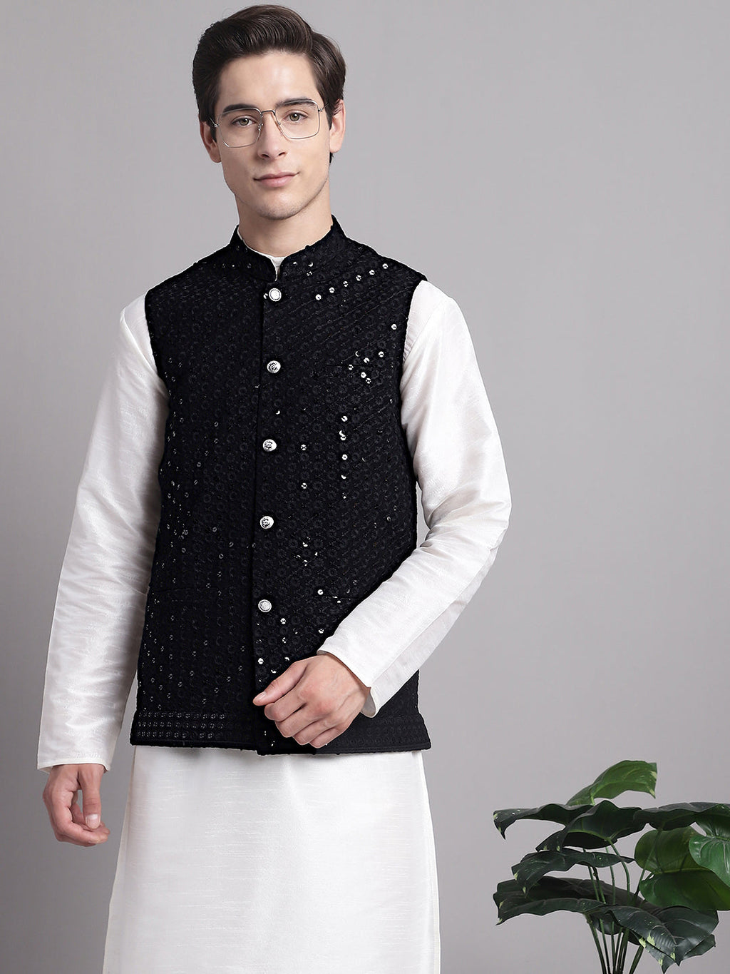 Jompers Men's Black Sequins and Embroidered Nehru Jacket