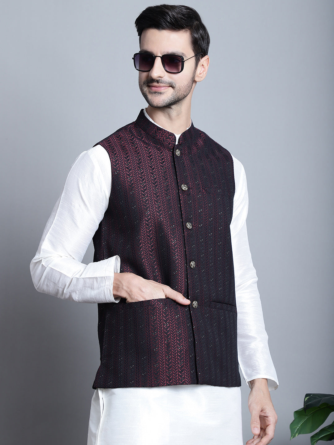 Jompers Men's Woven Design Nehru Jacket - Maroon