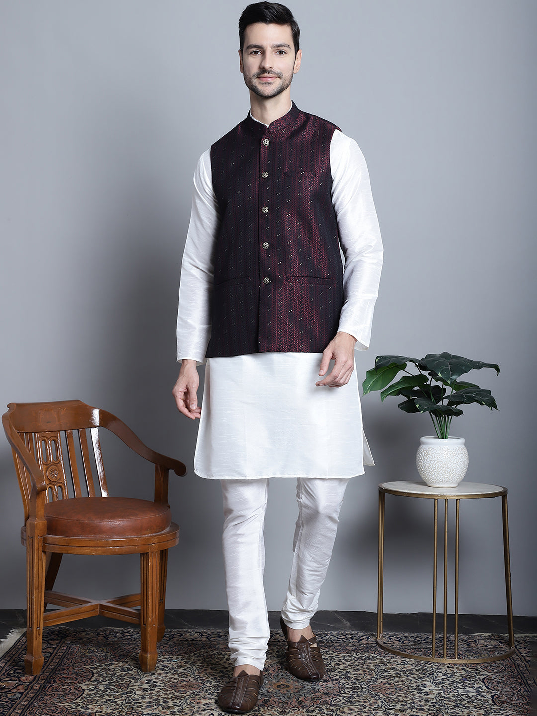 Jompers Men's Woven Design Nehru Jacket - Maroon