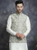 Jompers Men's embroidered Nehru Jacket - Pista