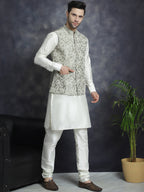 Jompers Men's embroidered Nehru Jacket - Pista