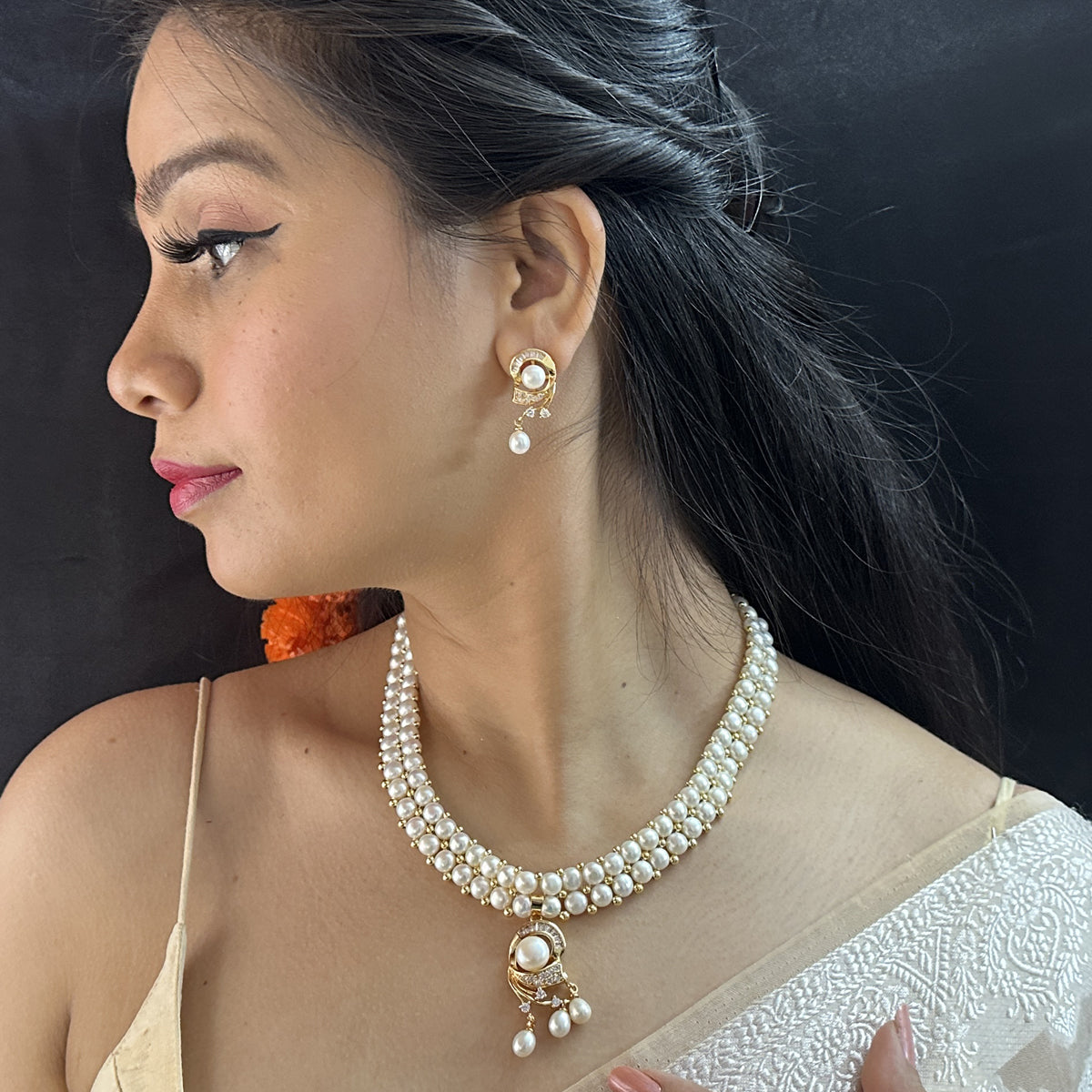 J Pearls Ehani 2 Lines Pearl Necklace