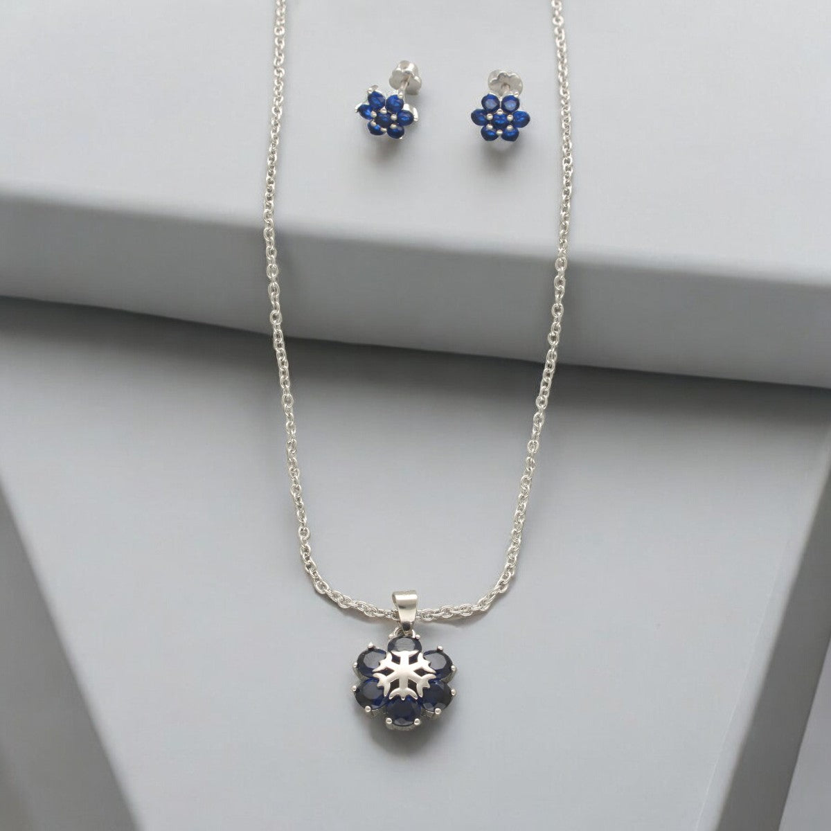 J Pearls Trendy 925 Silver Pendant Set