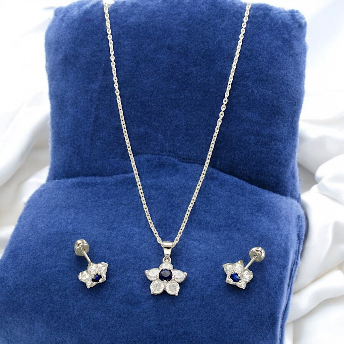 J Pearls Percy 925 Silver Pendant Set